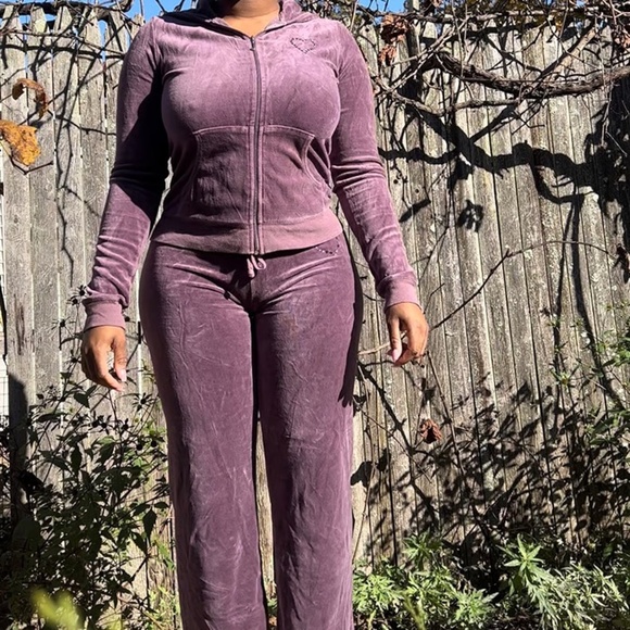 Juicy Couture Tracksuit Set - Picture 1 of 10